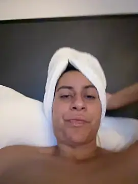 Geovana blan online show from 04.15.26