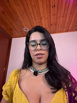 Snapshot of anandacute2 chatting on 04.18.26 anandacute2 online show from 04.18.26