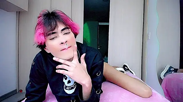 Snapshot of Darksweet_jack chatting on 05.27.26 Darksweet jack online show from 05.27.26