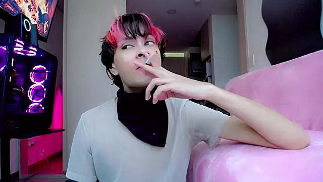 Snapshot of Darksweet_jack chatting on 05.28.26 Darksweet jack online show from 05.28.26
