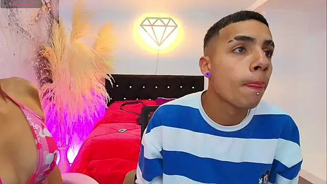 Ariatna Andy online show from 04.13.26