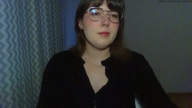 Snapshot of ClaraHard chatting on 05.07.26 ClaraHard online show from 05.07.26
