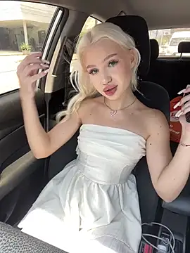 KissAurora  online show from 03.08.26