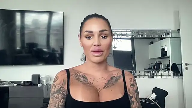 AMBER HARD online show from 03.14.26