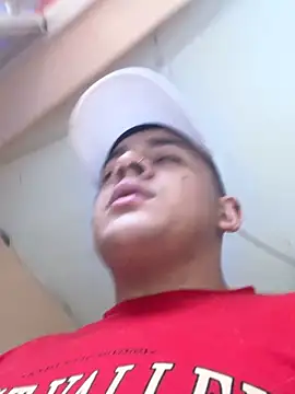 OliverTabordaa online show from 04.20.26