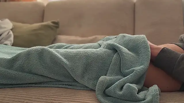 Snapshot of boylouis17 chatting on 03.23.26 boylouis17 online show from 03.23.26