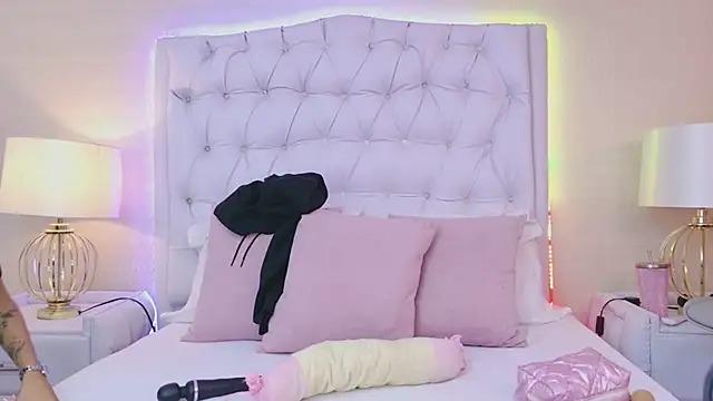 MeganRoseh online show from 03.31.26