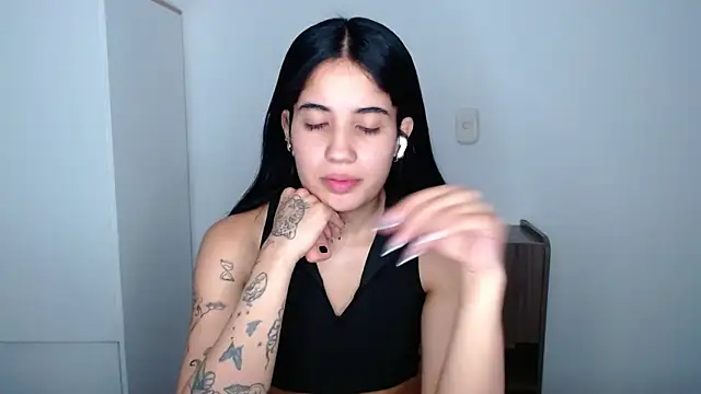 Lucy engel online show from 04.25.26