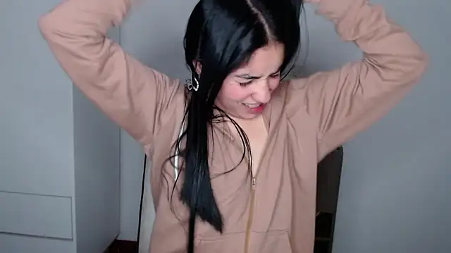 Lucy engel online show from 04.26.26