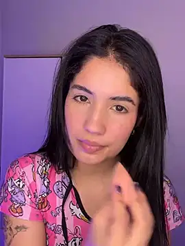 Snapshot of Lucy_engel chatting on 06.05.26 Lucy engel online show from 06.05.26