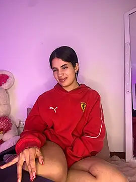 Snapshot of Lucy_engel chatting on 06.09.26 Lucy engel online show from 06.09.26