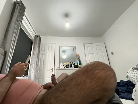 Snapshot of r130130 chatting on 03.24.26 r130130 online show from 03.24.26