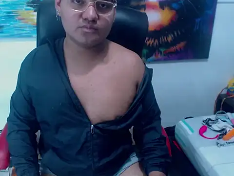 Snapshot of XNoahDeepThroatX chatting on 03.11.26 XNoahDeepThroatX online show from 03.11.26