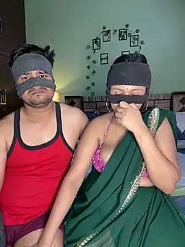 Snapshot of your_bhabhi_love chatting on 06.15.26 your bhabhi love online show from 06.15.26