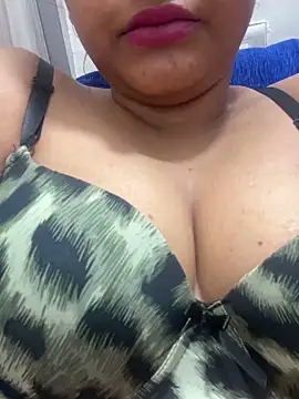 Snapshot of munni-munni6767 chatting on 04.03.26 munni-munni6767 online show from 04.03.26