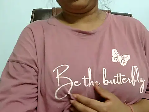 Snapshot of Musk-Melon chatting on 03.11.26 Musk-Melon online show from 03.11.26