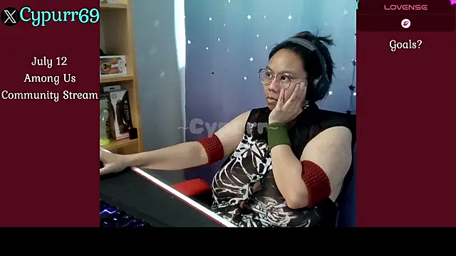 Snapshot of Cypurr chatting on 07.04.26 Cypurr online show from 07.04.26