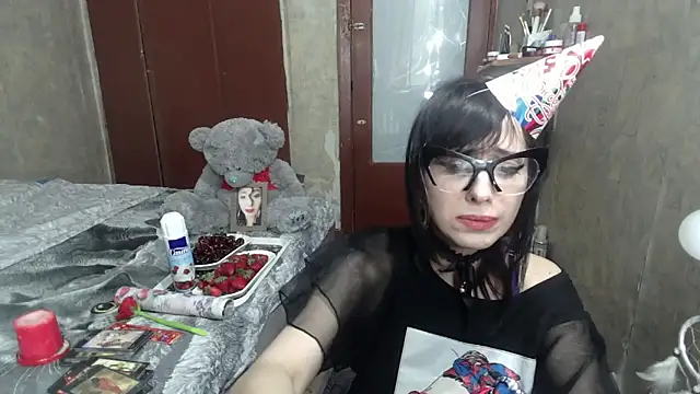 Snapshot of Barbie_Rococo chatting on 05.10.26 Barbie Rococo online show from 05.10.26