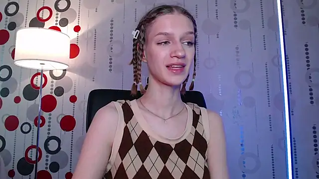 Chrissy Joyful online show from 06.07.26