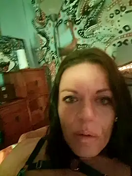 Snapshot of bellad0nna chatting on 04.26.26 bellad0nna online show from 04.26.26
