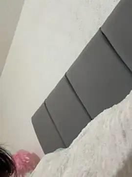 CoralsnakeX online show from 04.18.26