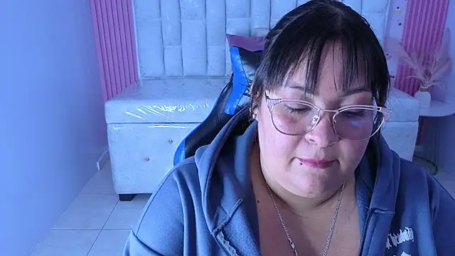 Astrid1 s online show from 03.12.26