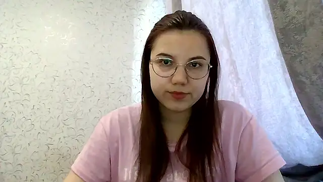 Aurora Breeze online show from 05.21.26