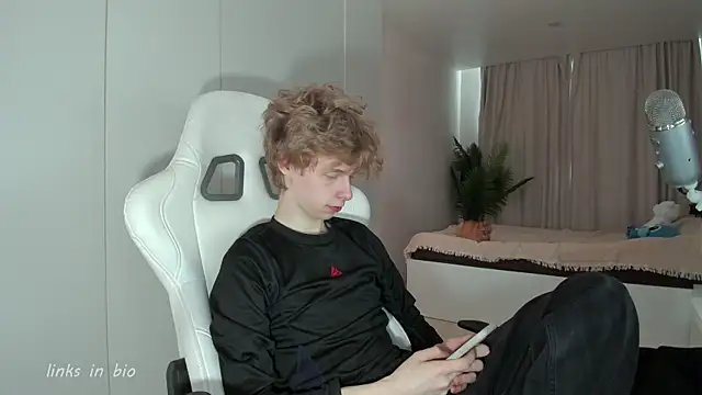 Wawesuc online show from 04.11.26