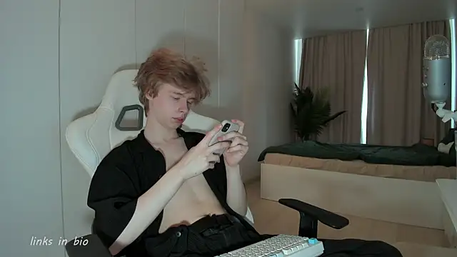 Wawesuc online show from 04.30.26