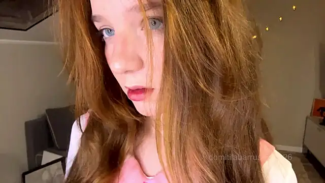 Kissme Kira online show from 08.05.26