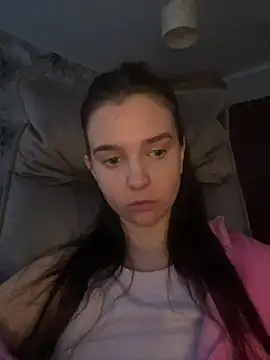 Emilianew online show from 03.07.26