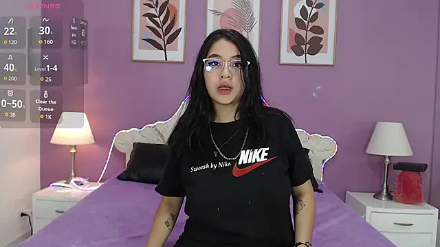 YayaQueen online show from 06.11.26