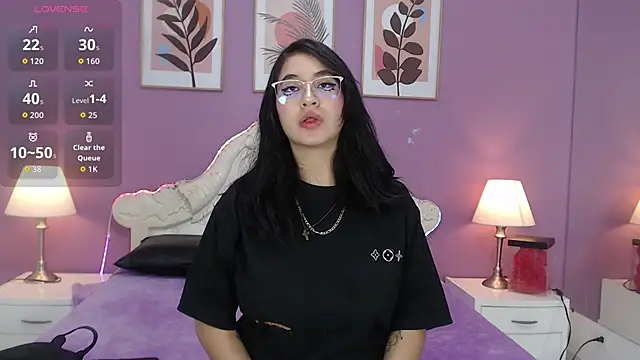 YayaQueen online show from 06.13.26