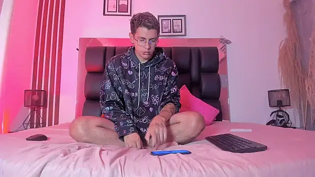 dalhia and hades online show from 04.15.26