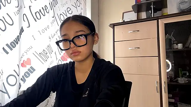 CatherineForbes online show from 03.27.26