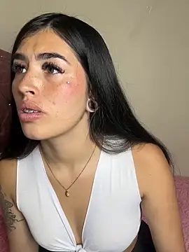 Charlothe1 online show from 04.15.26