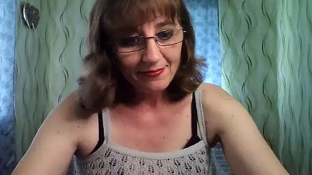 Snapshot of Alisaprice077 chatting on 06.18.26 Alisaprice077 online show from 06.18.26