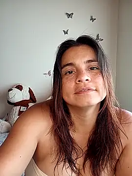 Snapshot of BettyBoo_w chatting on 04.29.26 BettyBoo w online show from 04.29.26