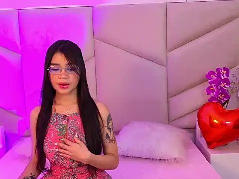 OliviaDiaz online show from 03.13.26