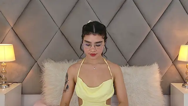OliviaDiaz online show from 05.12.26