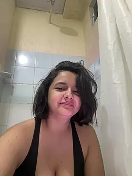 Snapshot of kaet_ chatting on 04.05.26 kaet online show from 04.05.26