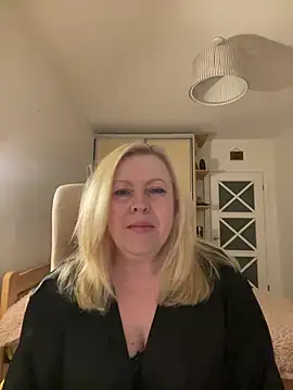 JanieLight53 online show from 06.29.26