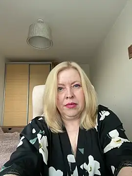 JanieLight53 online show from 07.06.26
