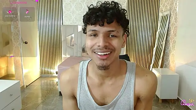 Snapshot of kairo_tay chatting on 03.21.26 kairo tay online show from 03.21.26