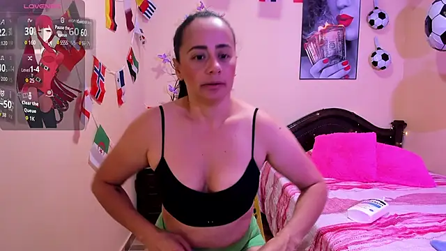 sara florez12 online show from 06.25.26