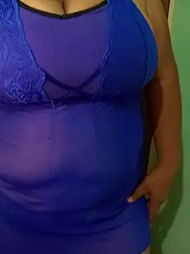 latina bigtitss online show from 04.30.26