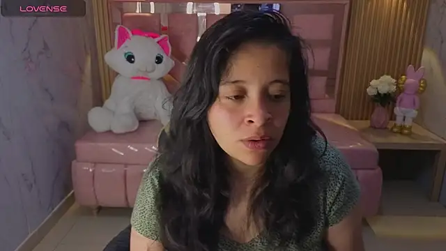 Snapshot of sara_tellez_s chatting on 07.07.26 sara tellez s online show from 07.07.26