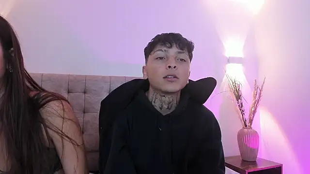 Sky n Zayn online show from 04.15.26