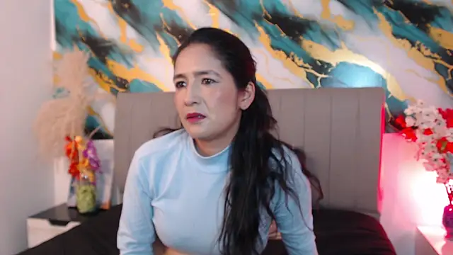Snapshot of Vicky_Angeel chatting on 07.18.26 Vicky Angeel online show from 07.18.26