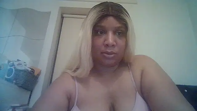 AloraXX online show from 03.21.26